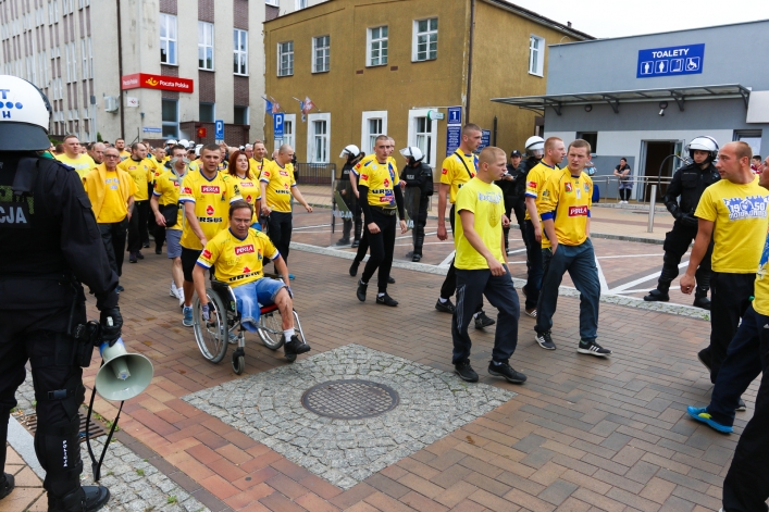 Kibice Motoru Lublin już w Elblągu - zobacz zdjęcia. Transmisja LIVE meczuKibice Motoru Lublin już w Elblągu - zobacz zdjęcia. T